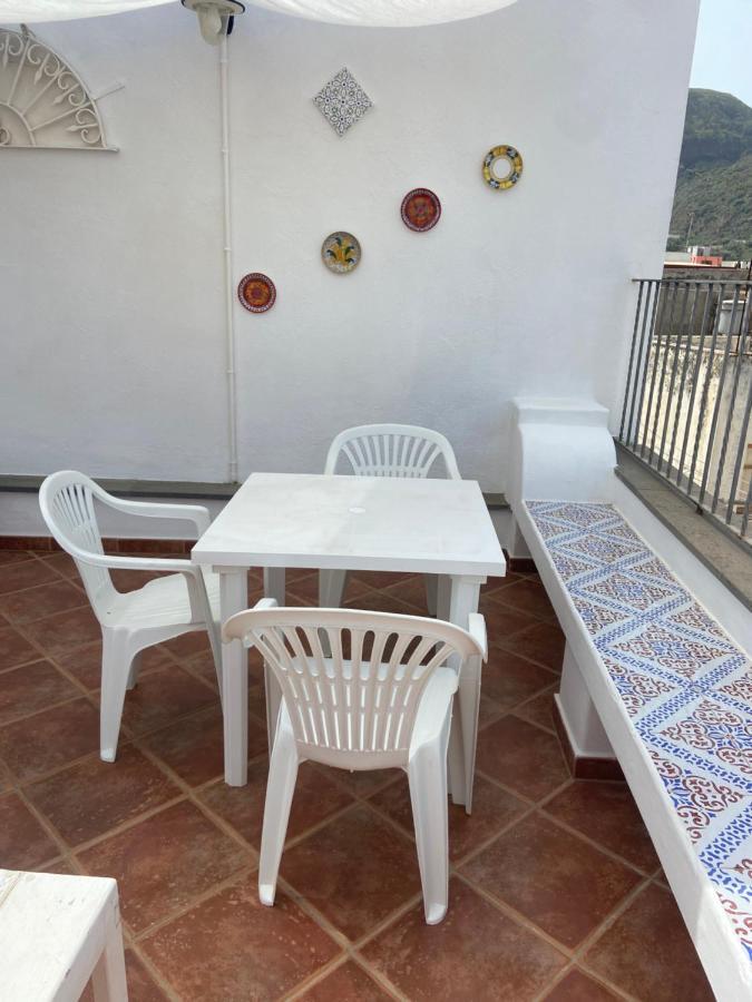 Апартаменты Casa Isabella Loc Turist Br Липари Экстерьер фото
